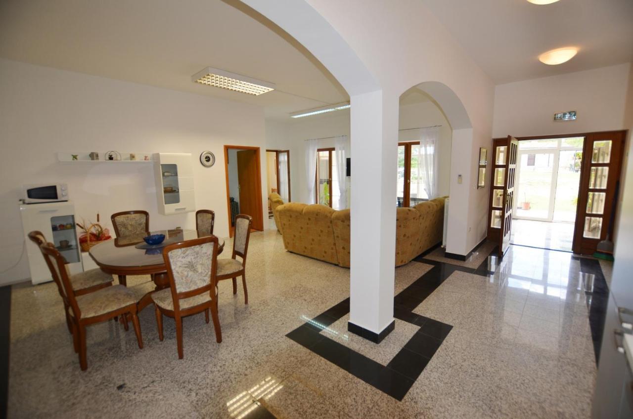 Zminj Apartments Dış mekan fotoğraf