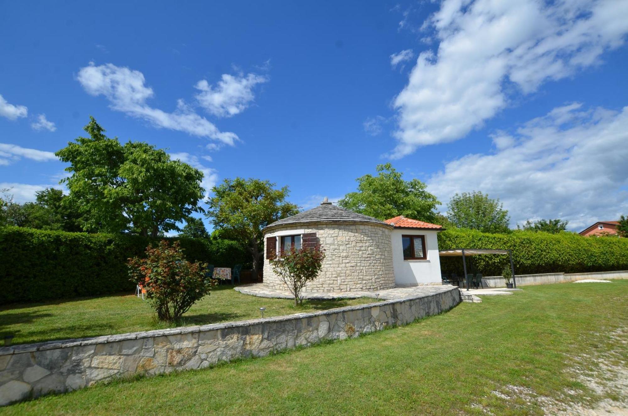 Zminj Apartments Oda fotoğraf